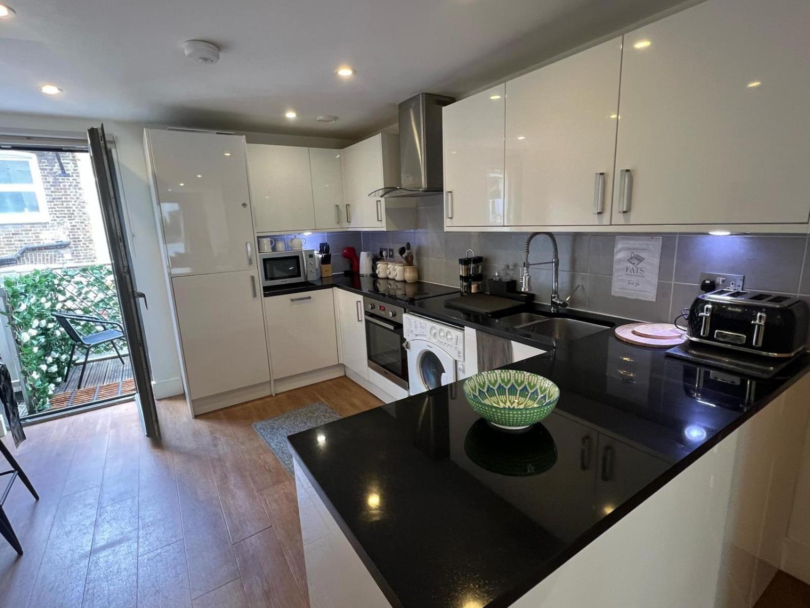 Bright And Modern 3 Bed Apartment Hyde Park Central Londra Dış mekan fotoğraf
